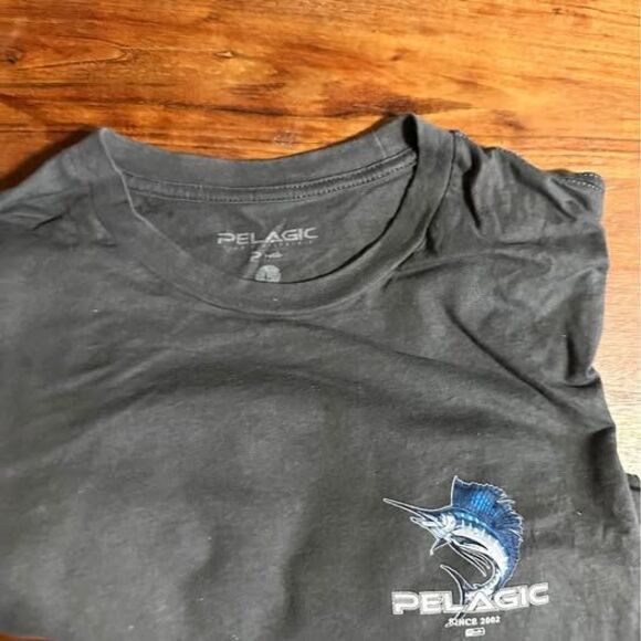 pelagic shirts size large - Picture 10 of 10